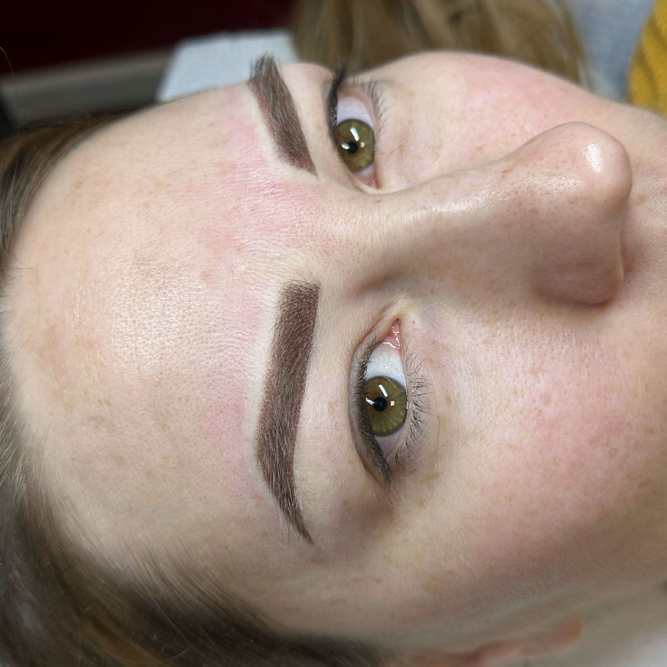 Portfolio usługi Makijaż permanentny brwi OMBRE (naturalny efekt)