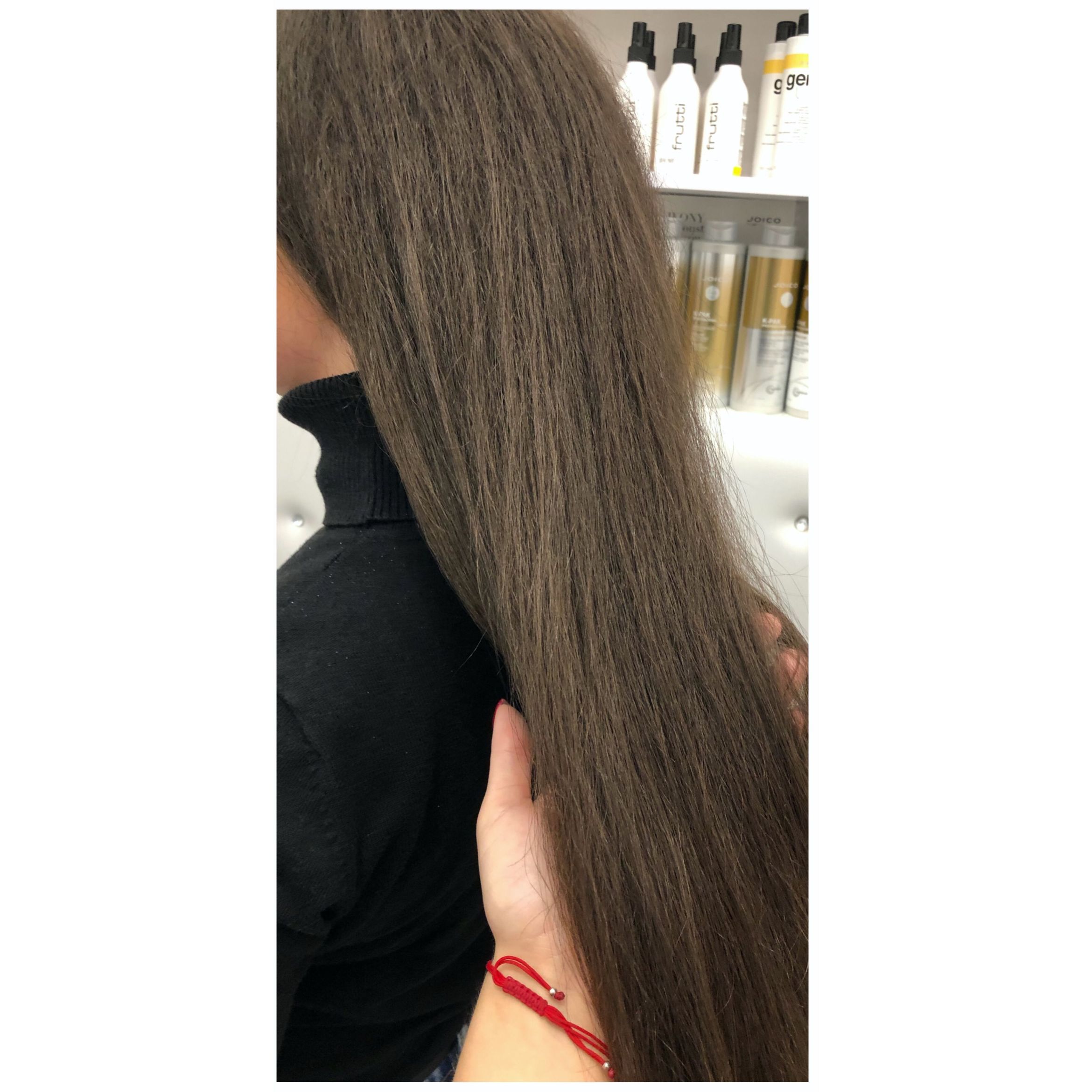 Portfolio usługi Strzyżenie damskie włosy bardzo długie