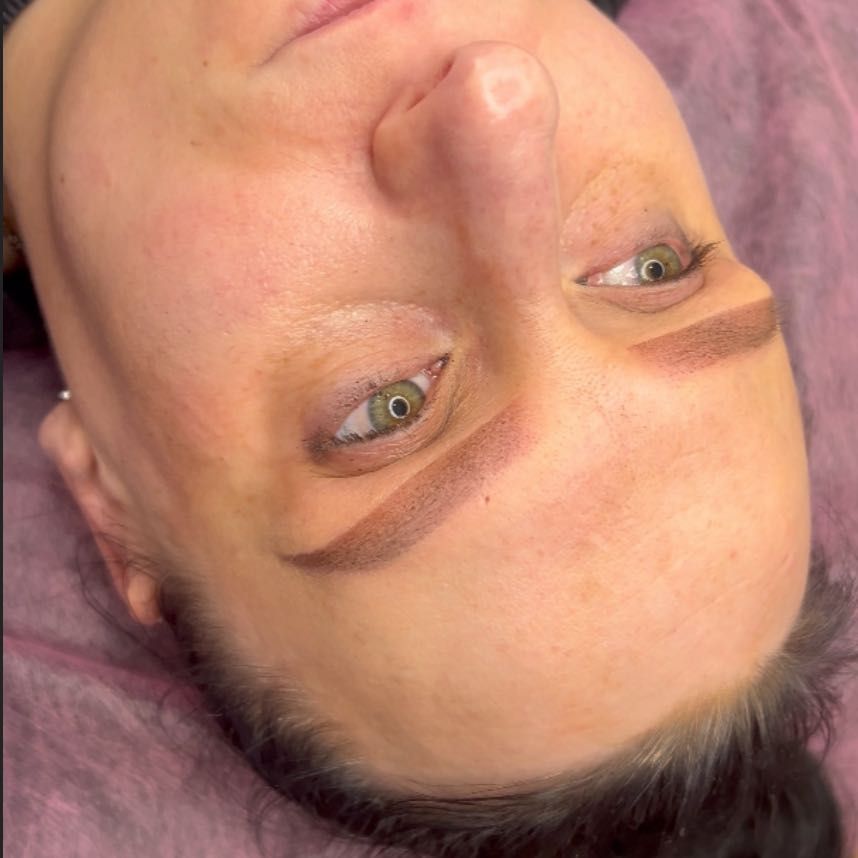 Portfolio usługi Makijaż permanentny brwi - zapisy na maj