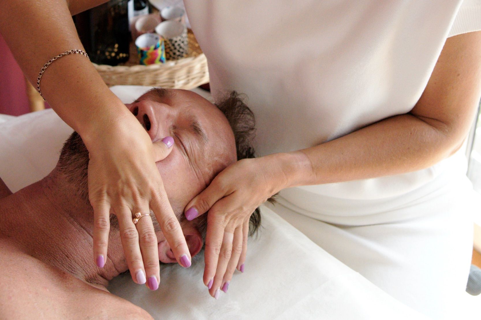 Portfolio usługi Masaż twarzy Kobido + aromaterapia + masaż dłoni