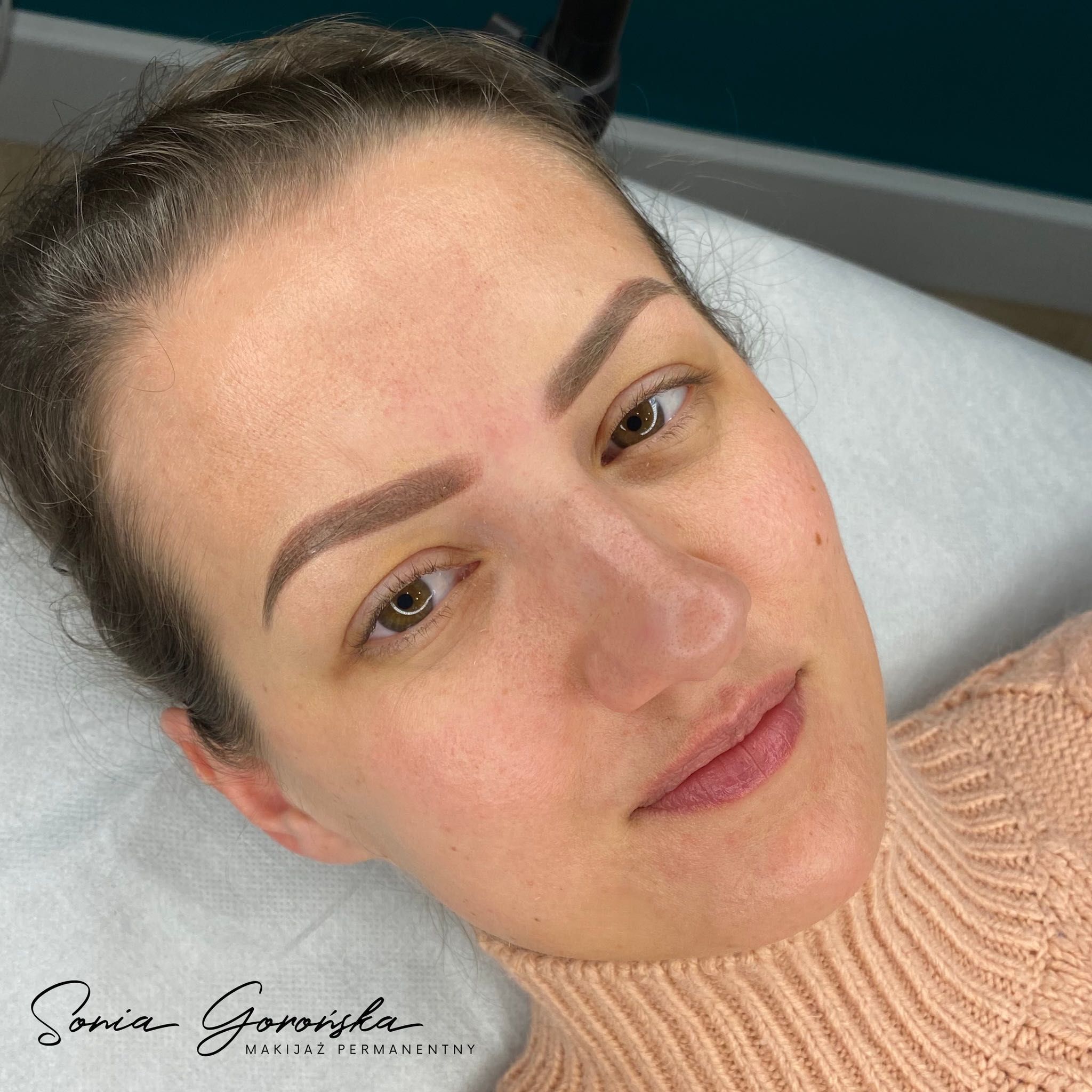 Portfolio usługi Makijaż permanentny brwi - Sonia