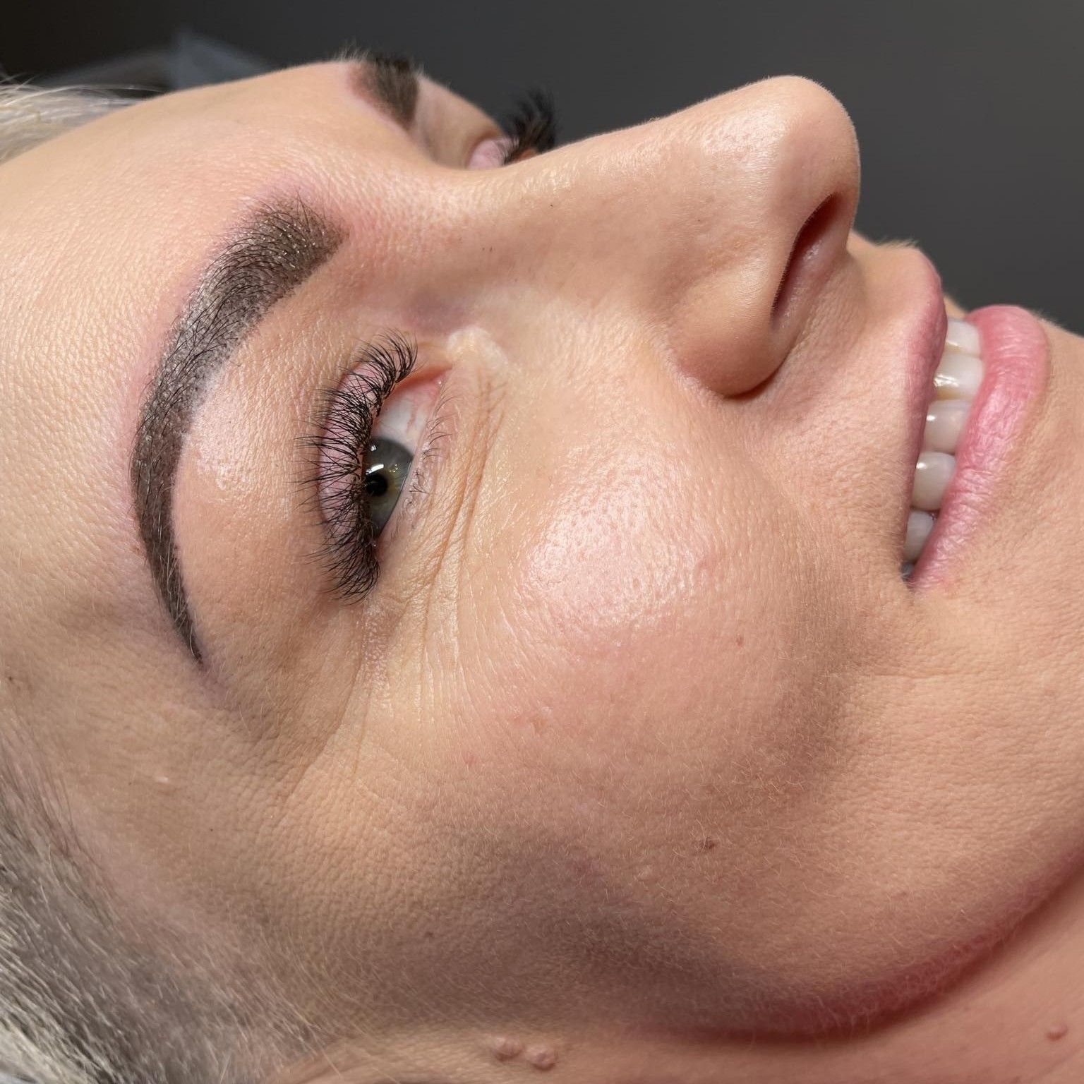Portfolio usługi Makijaż permanentny brwi - odświeżenie do 2 lat