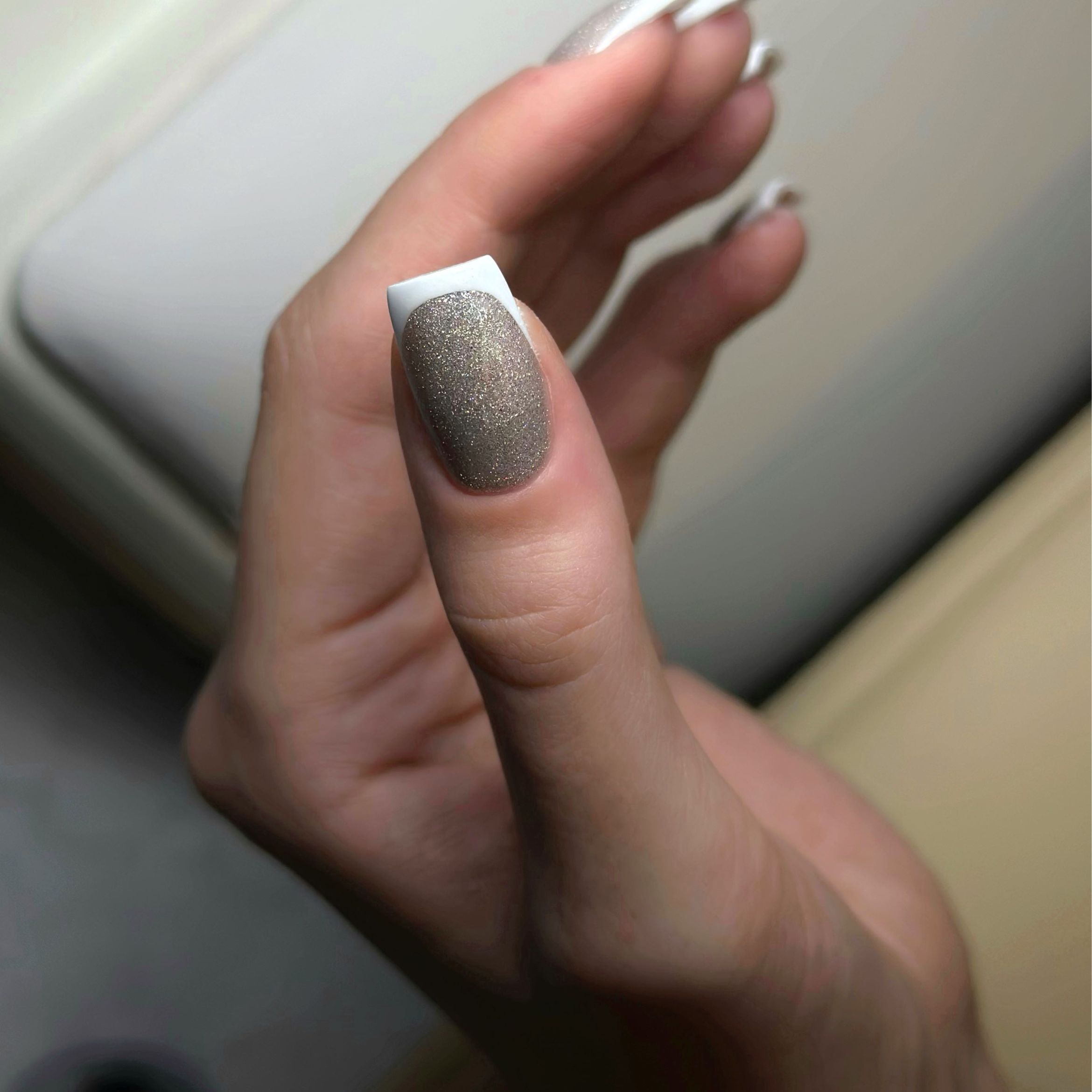 Portfolio usługi Manicure hybrydowy (jeden kolor)