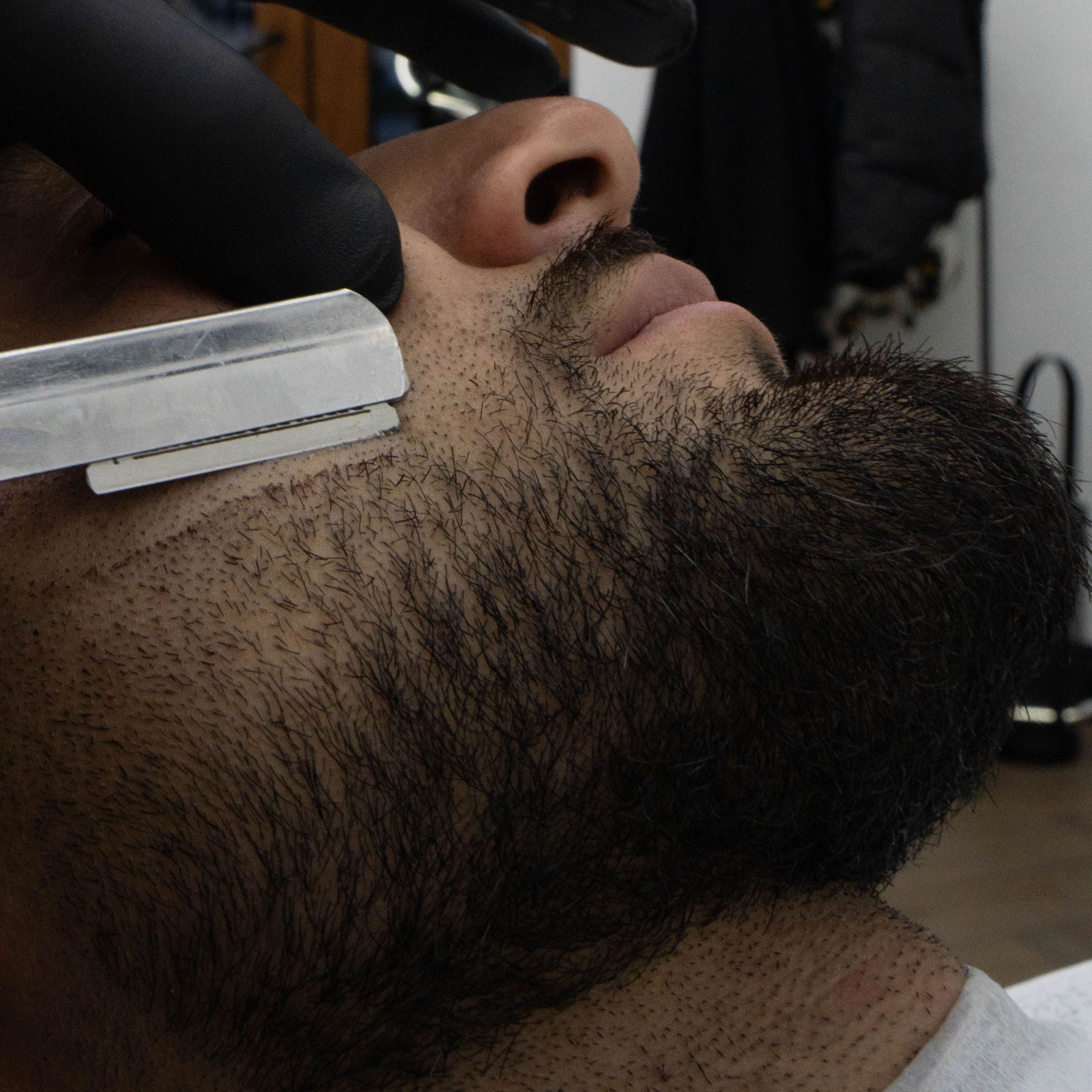 Portfolio usługi Combo (Haircut+beard trim+hot towel shave)