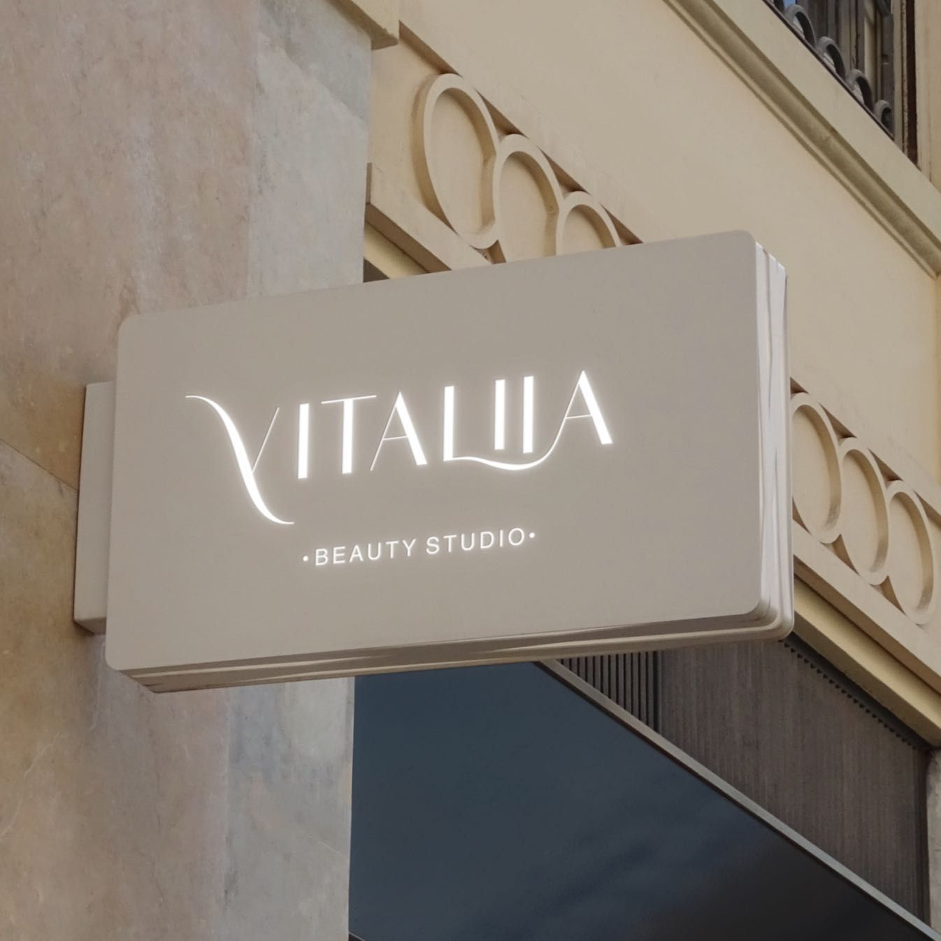 Vitaliia Beauty Studio, Szkolna, 36A, 55-010, Radwanice