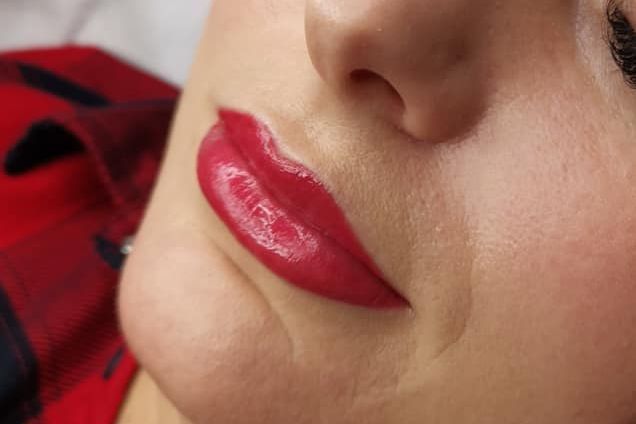 Portfolio usługi Poprawa Cover Ust permanentnych po innym salonie