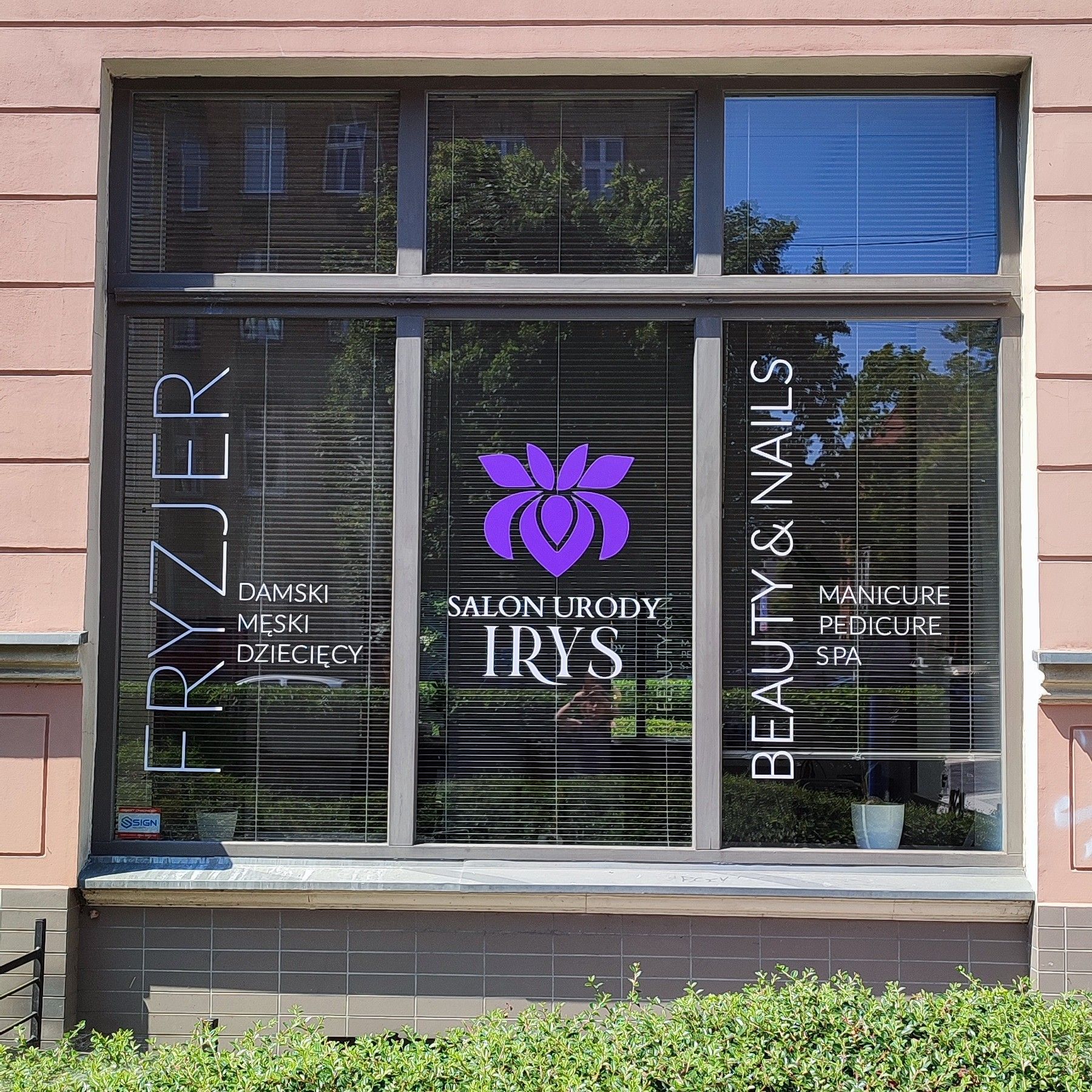 Irys Salon Fryzjerski, Bolesława Śmiałego 12, 62-050, Szczecin