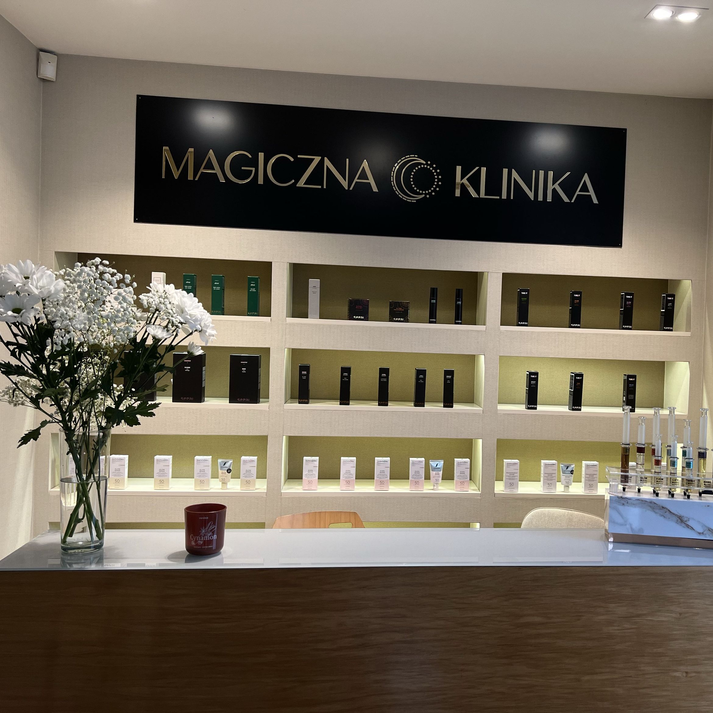 Magiczna Klinika, Puławska 136, 02-624, Warszawa, Mokotów