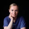 dr Agnieszka Bielarska - JWG Plastyka - mezoterapia, toksyna botulinowa, oczyszczanie, peeling.