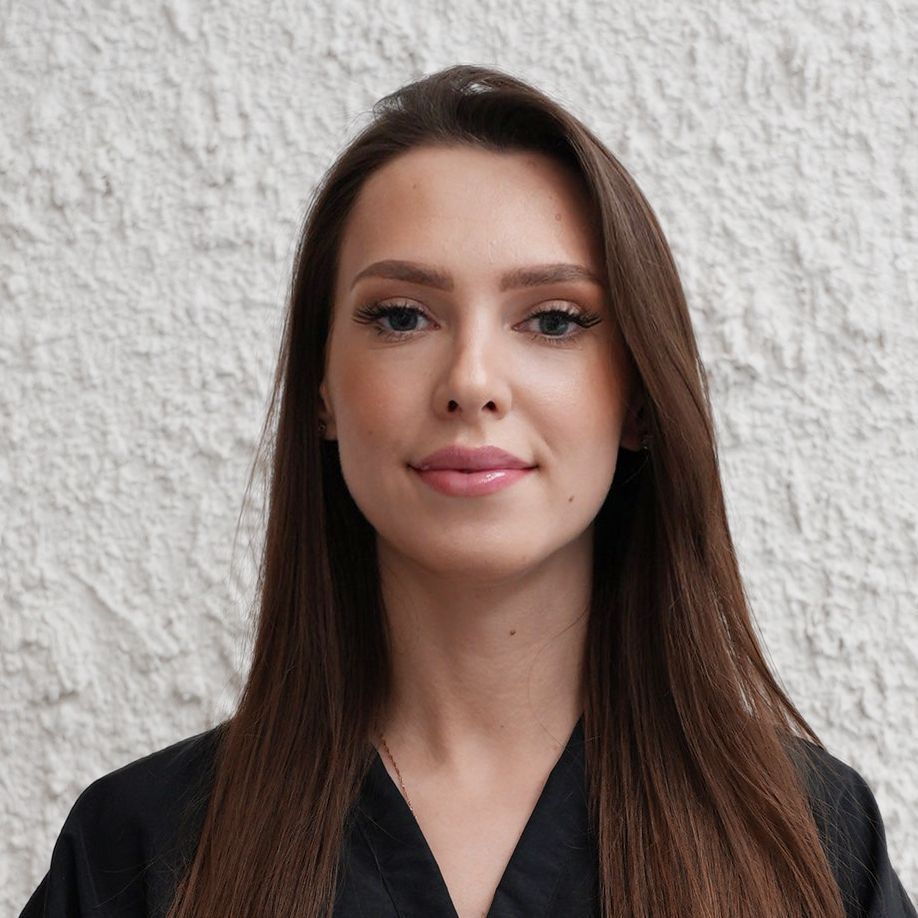 Alina - Kisskiss beauty bureau