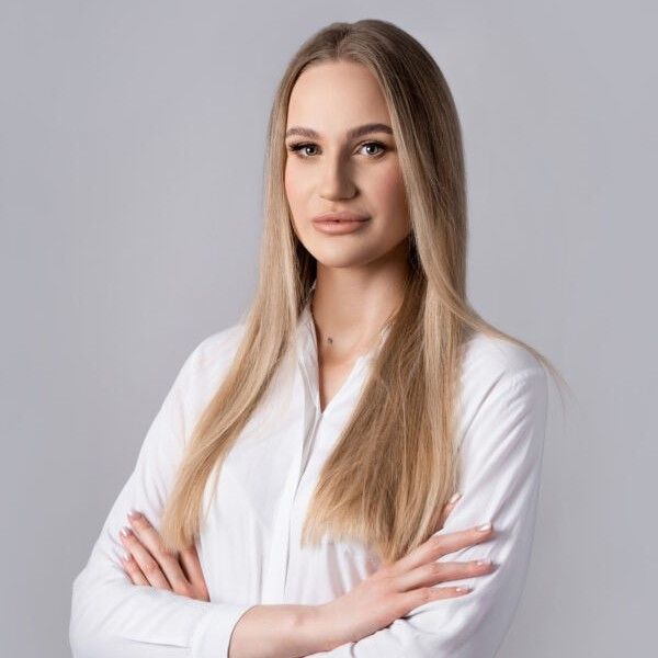 Karolina Klimczyk - PERFECT AND BEAUTY