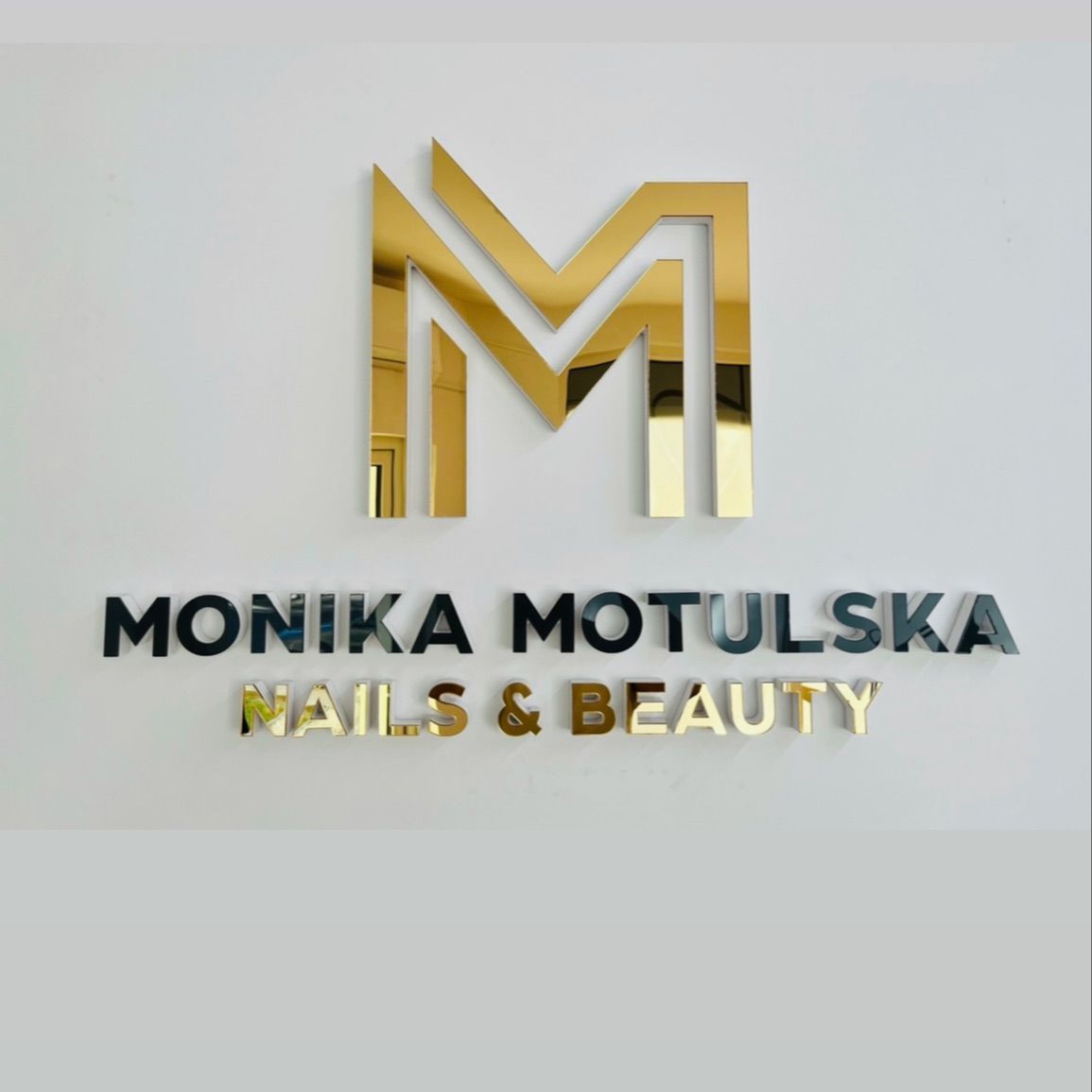 Nails & Beauty Monika Motulska, Targowa 28A, 87-100, Toruń