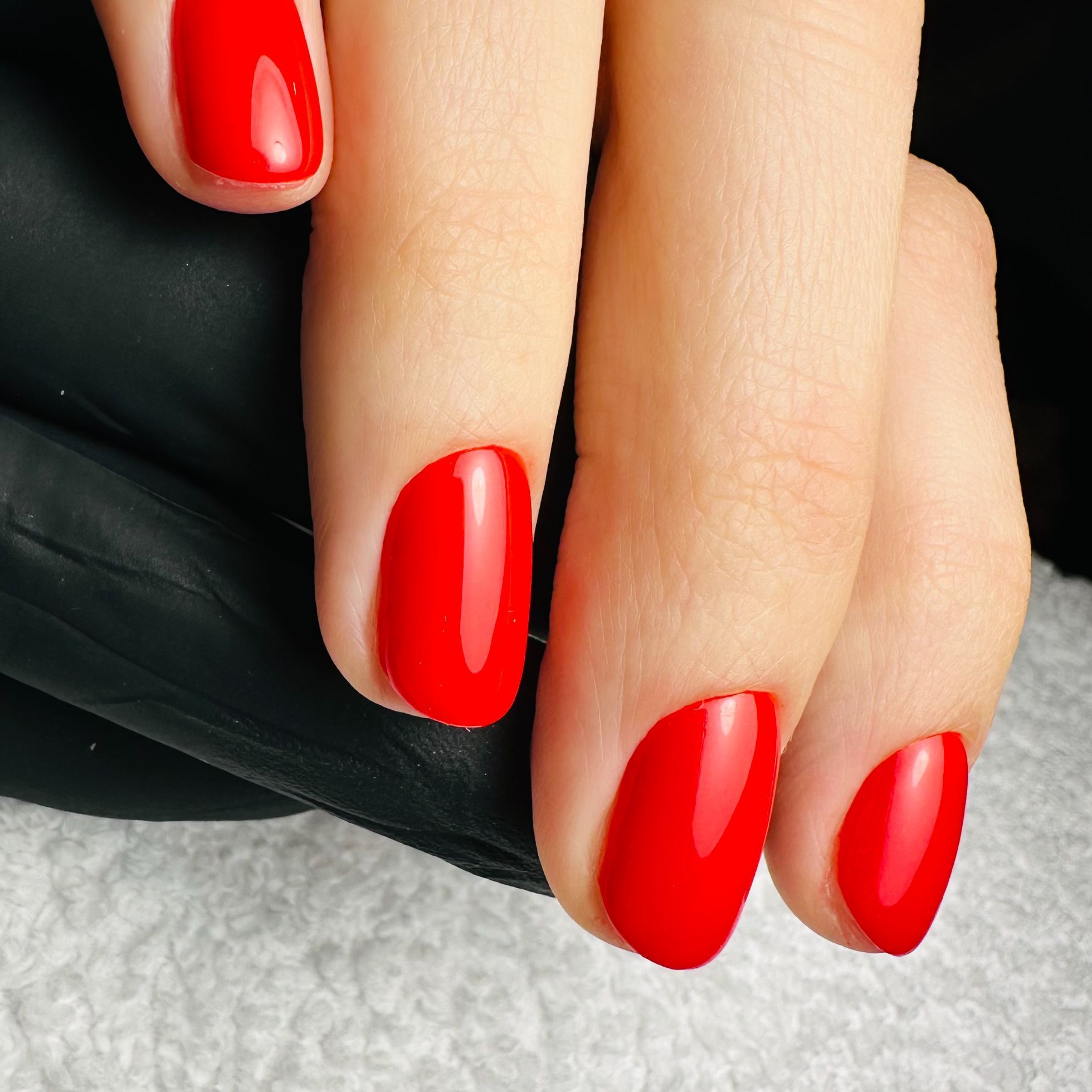 Olga Poguliai manicure pedicure, Siedmiogrodzka, 1. Kod domofonu 430 i dzwonek, 01-204, Warszawa, Wola