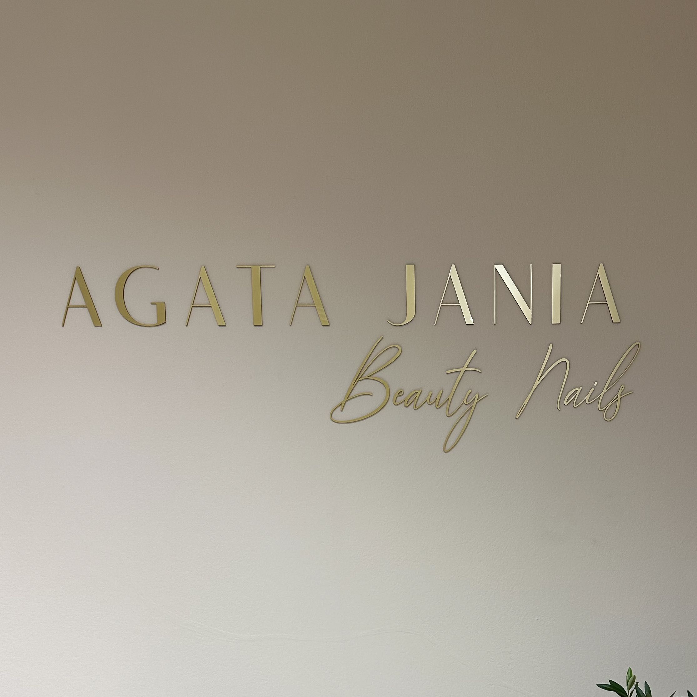 Agata Jania Beauty Nails, św. Jana 12, 38-455, Głowienka