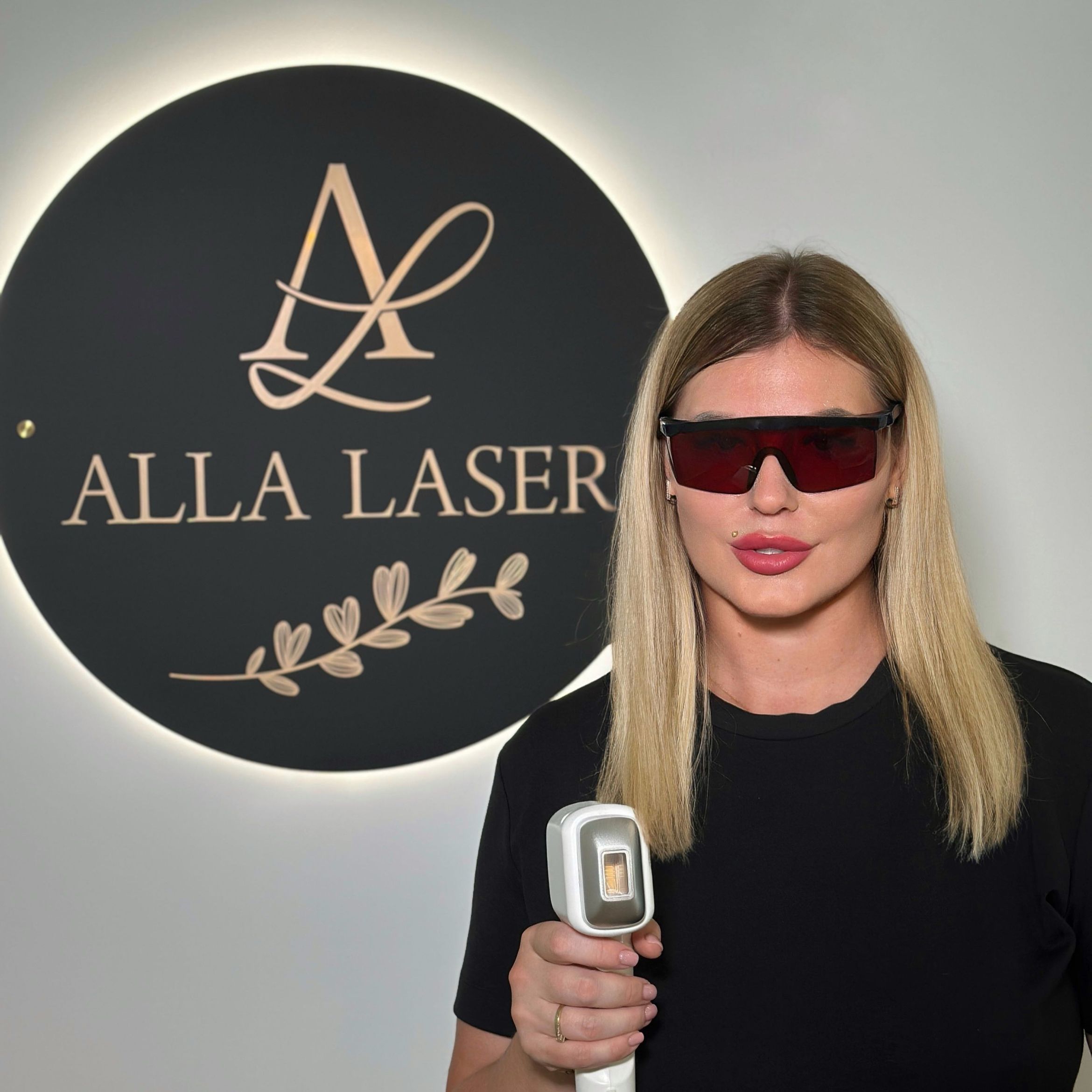 Alla Laser, Naramowicka 220, 61-611, Poznań, Stare Miasto