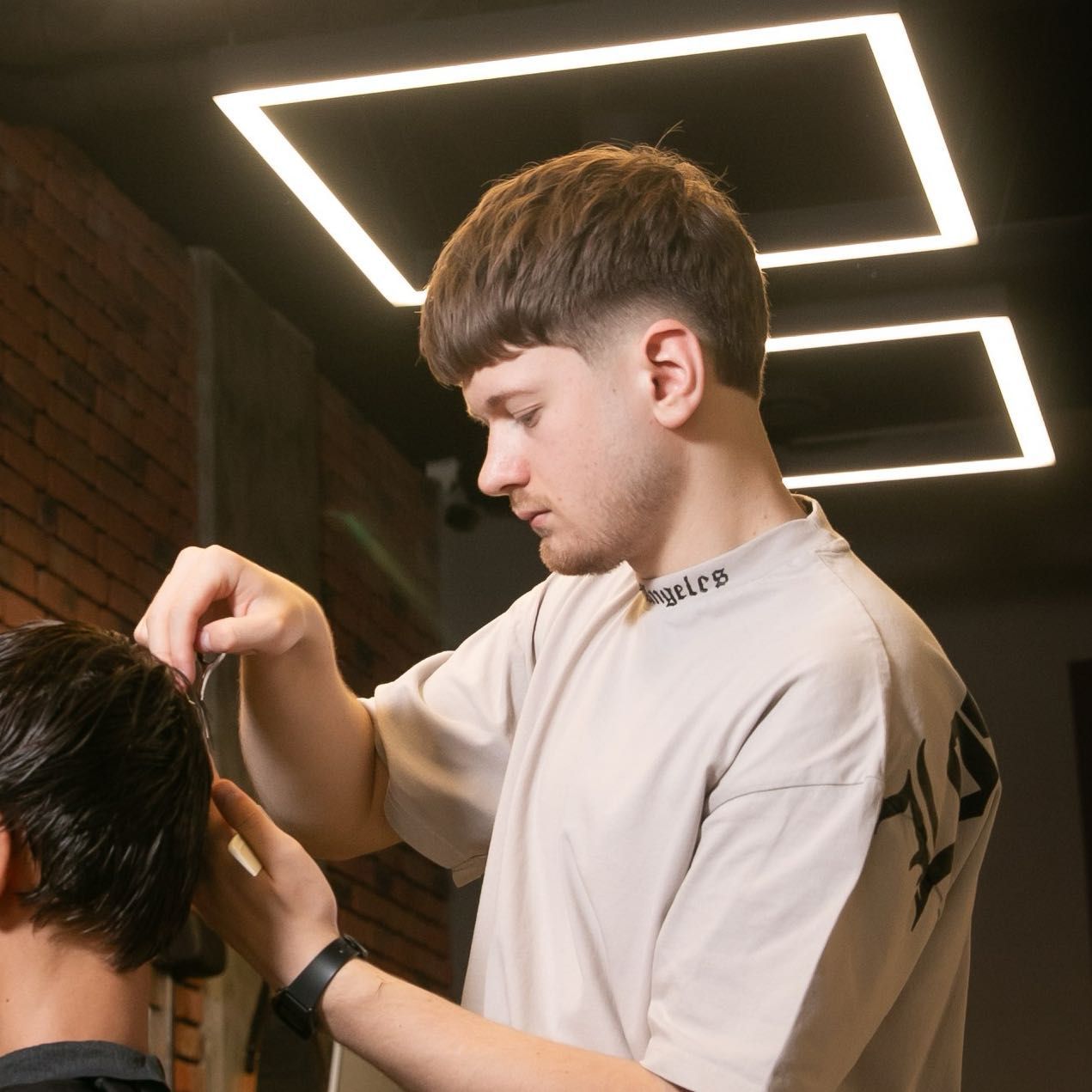 Barber Oleh, Sienna 90, Barbershop Excellent, 00-121, Warszawa, Śródmieście