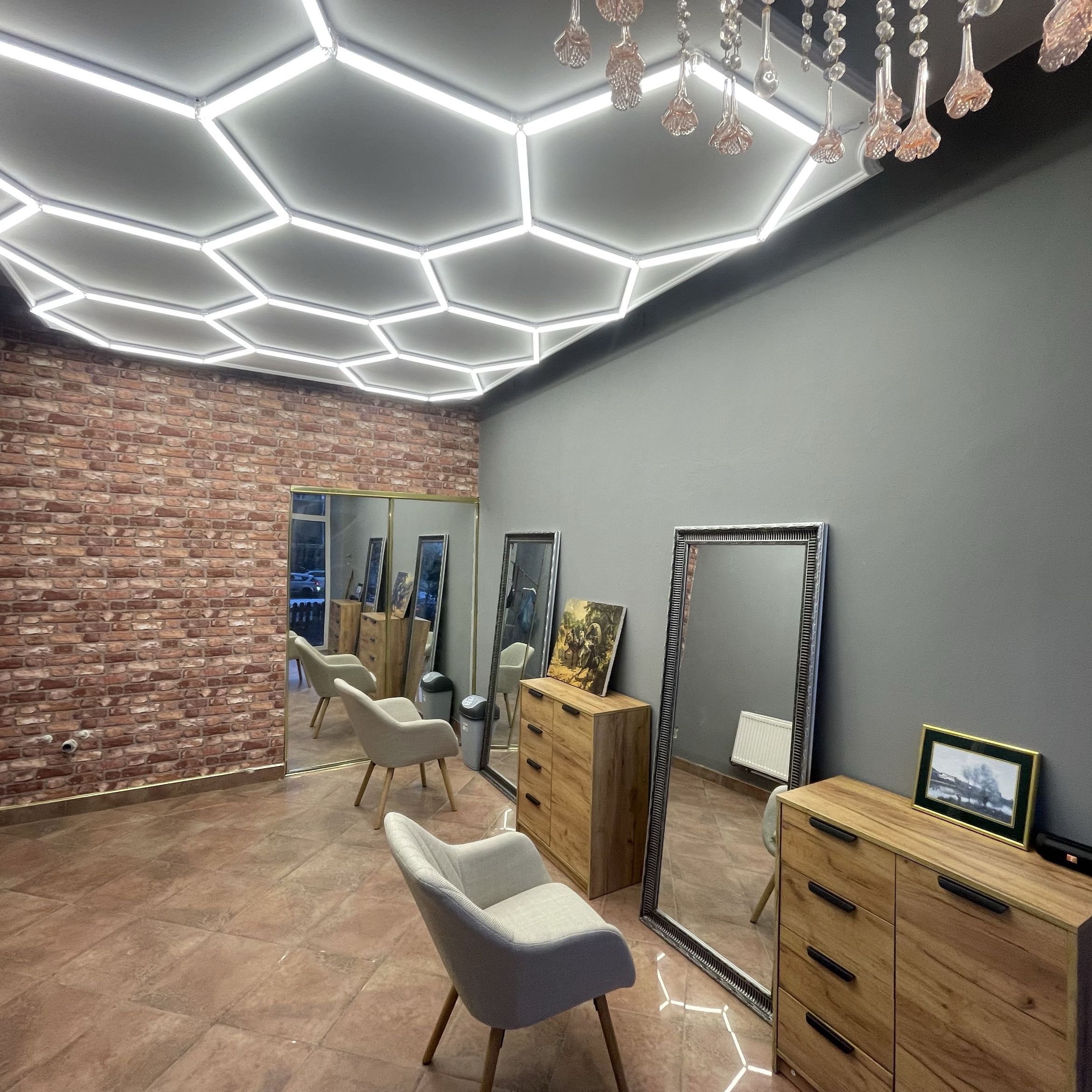 MAZO&D BARBERSHOP, Leszno 34/36, 01-199, Warszawa, Wola