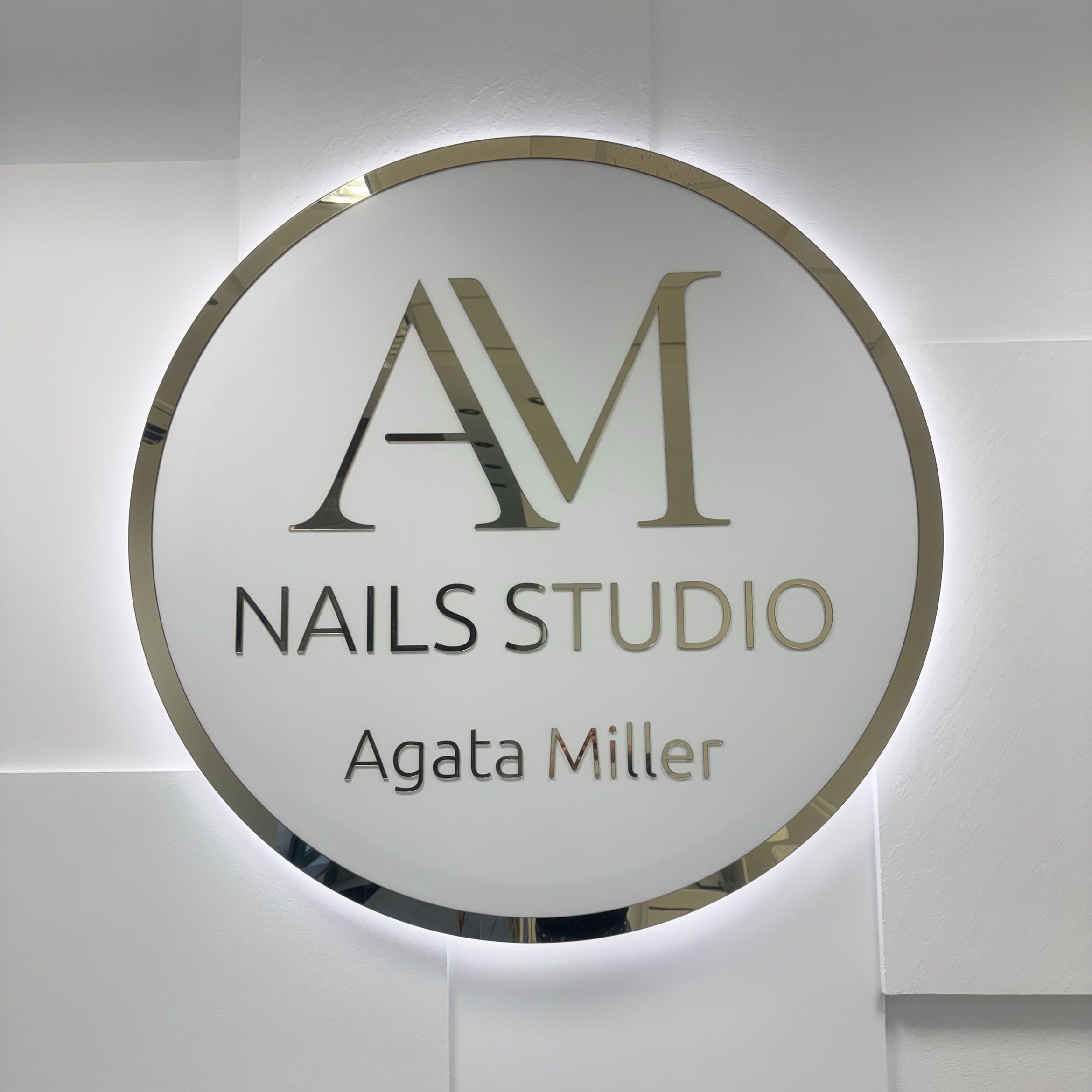 AGATA MILLER NAILS STUDIO, Wincentego Pstrowskiego 14B, A, 10-602, Olsztyn