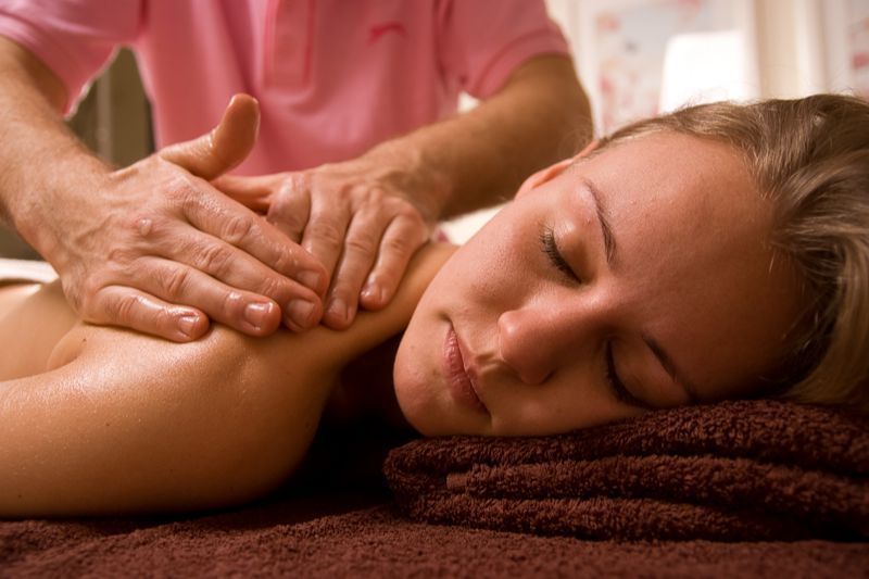 Portfolio usługi Sauna + peeling całego ciała + masaż relaksacyjny