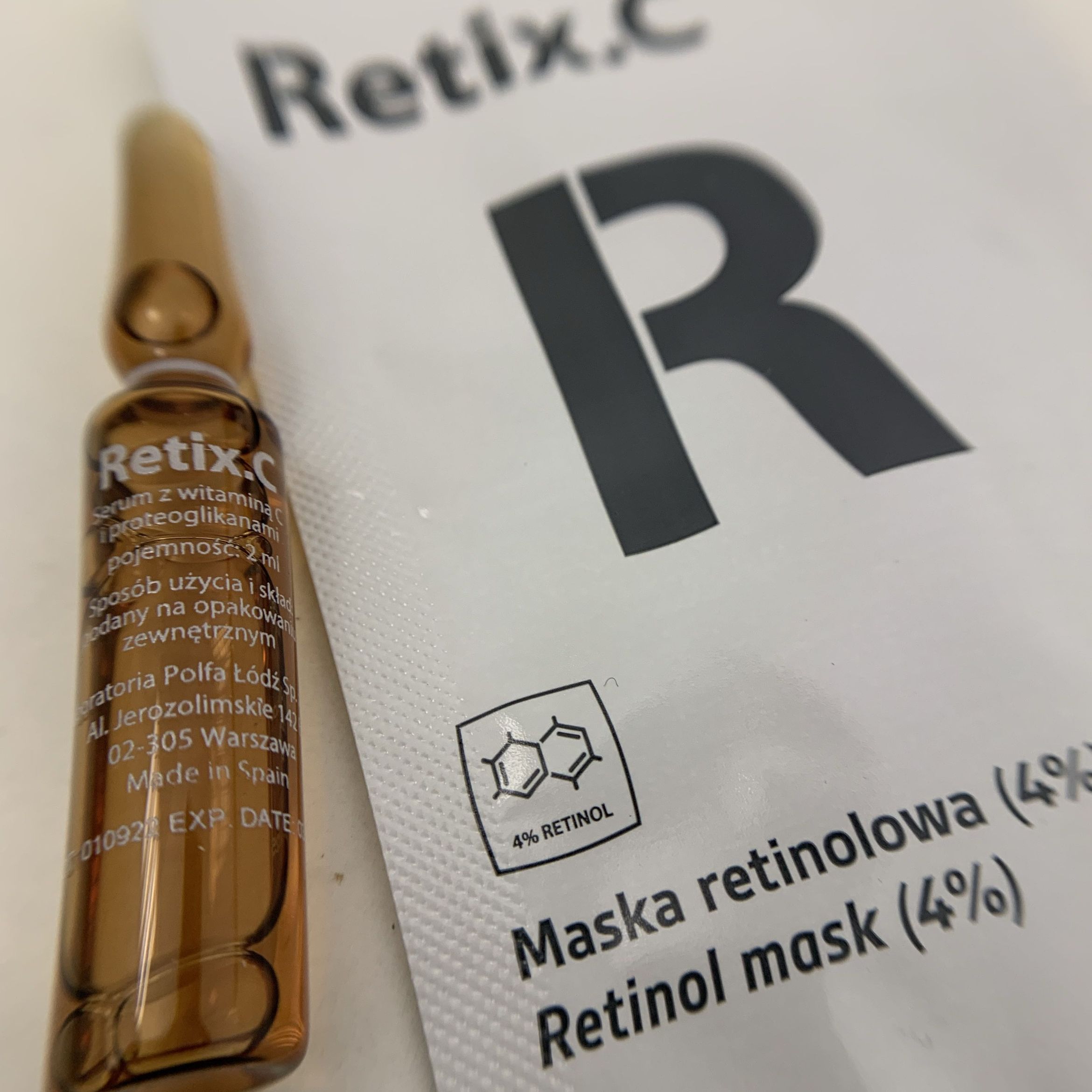 Portfolio usługi Retix C - terapia retinolowa z maską retinolową