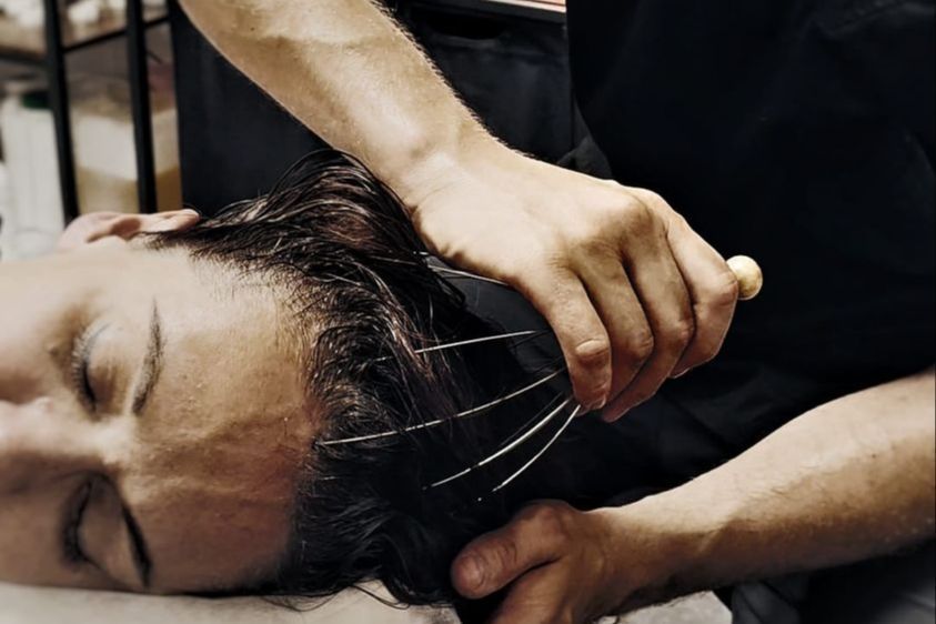 Portfolio usługi Antystresowy masaż głowy karku, barków i pleców