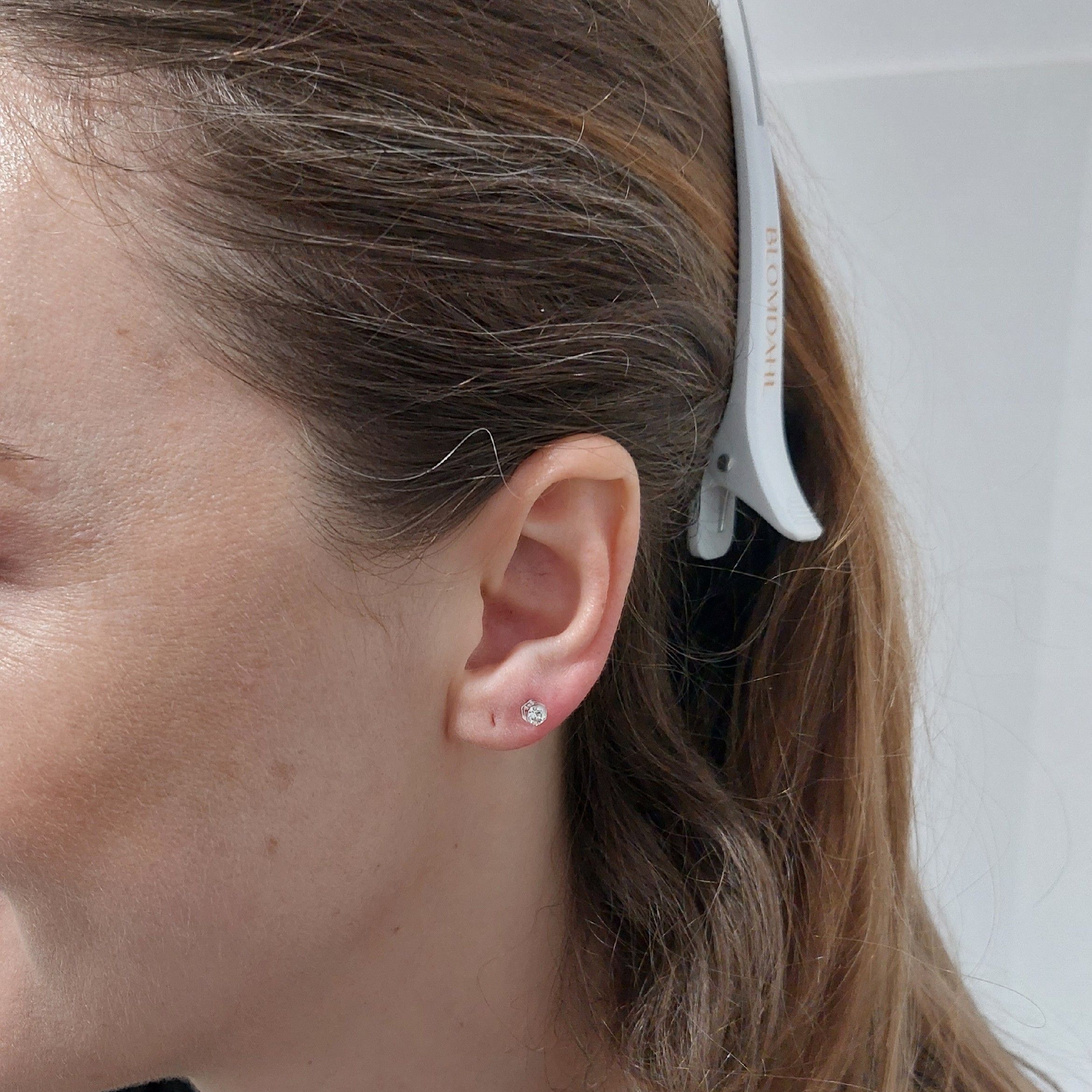 Portfolio usługi Przekłucie uszu/ ucha systemem BLOMDAHL