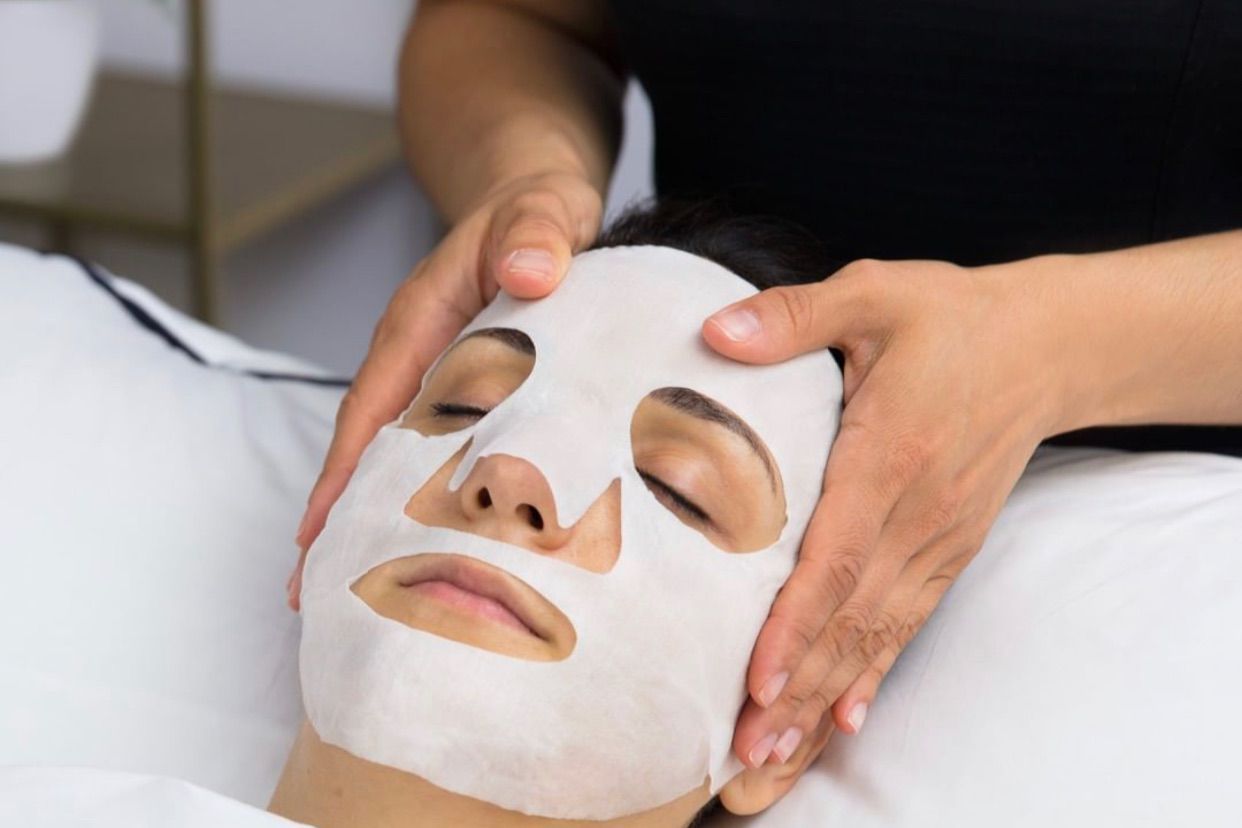Portfolio usługi Aromaterapeutyczny odmładzający masaż twarzy
