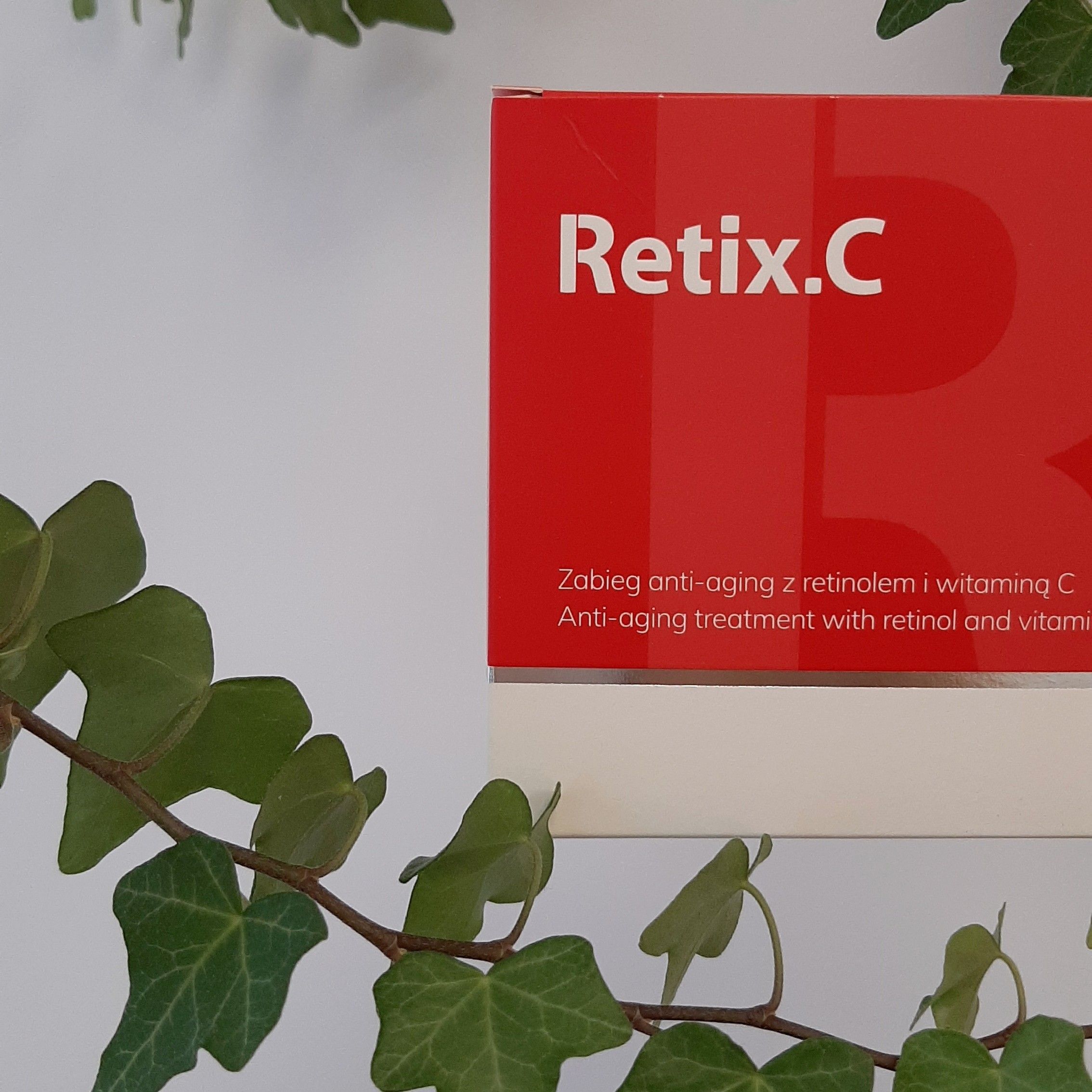 Portfolio usługi Zabieg złuszczający Retix C