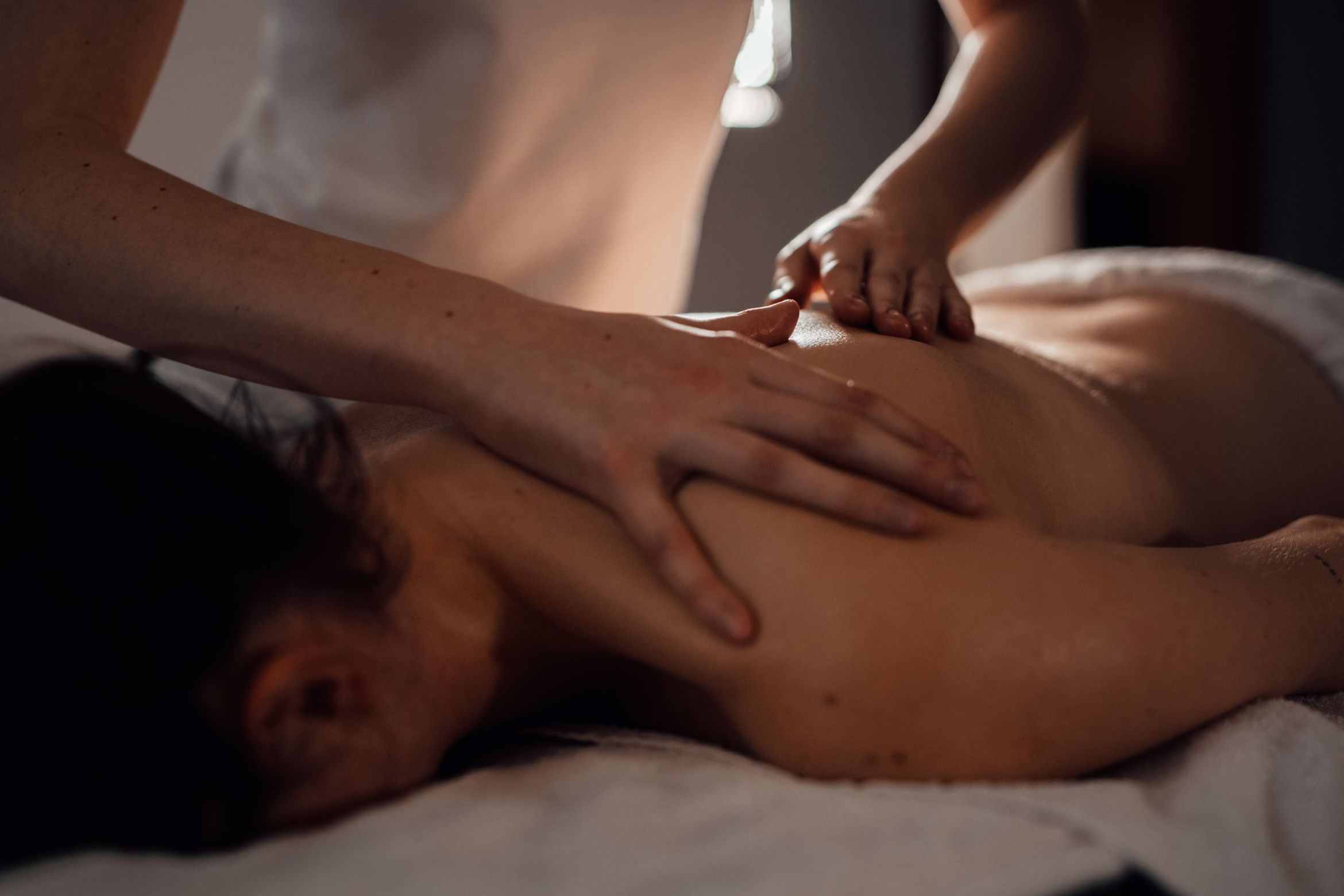 Portfolio usługi Intensywny masaż sportowy częściowy