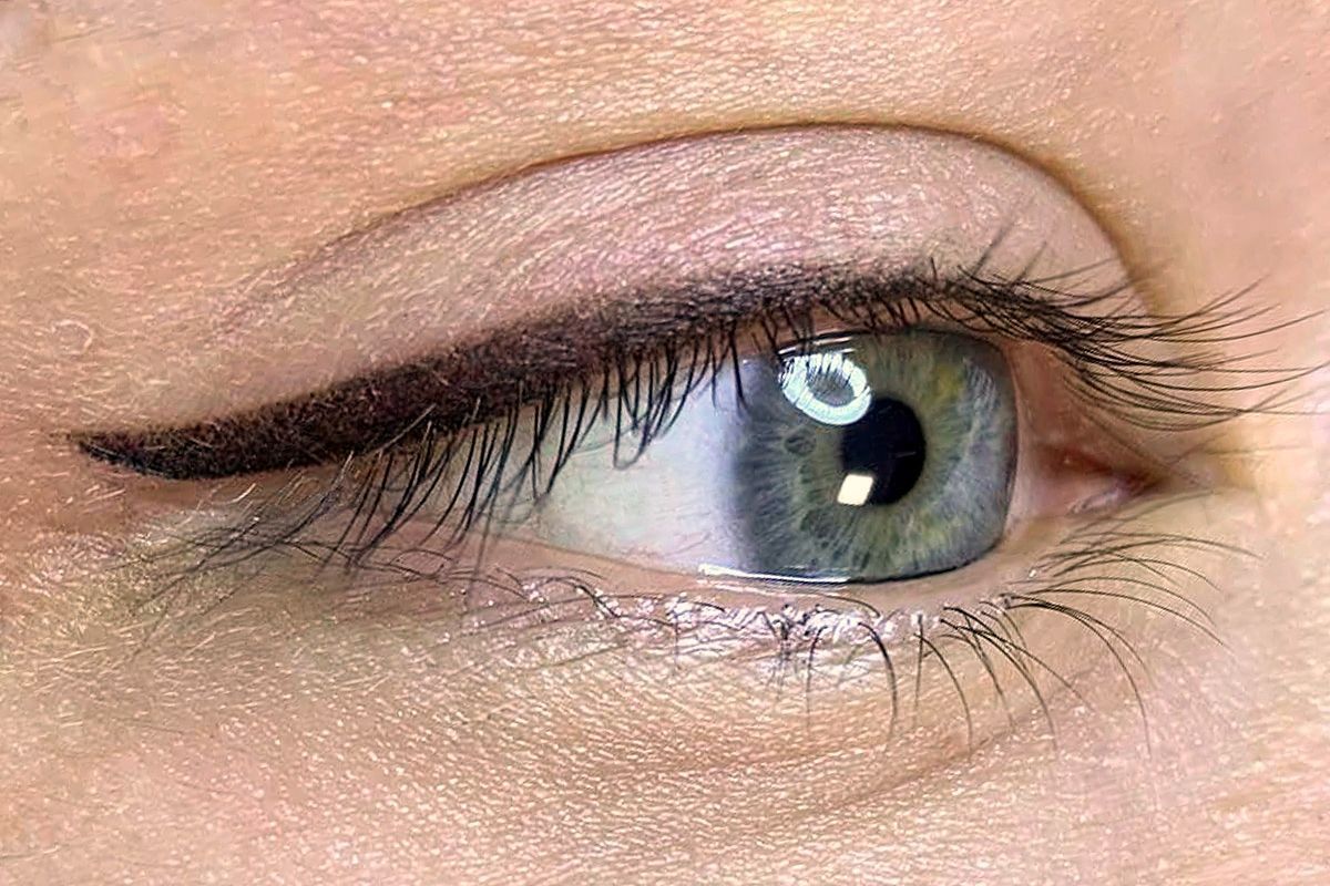 Portfolio usługi Makijaż permanentny oczu kreska typu eyeliner