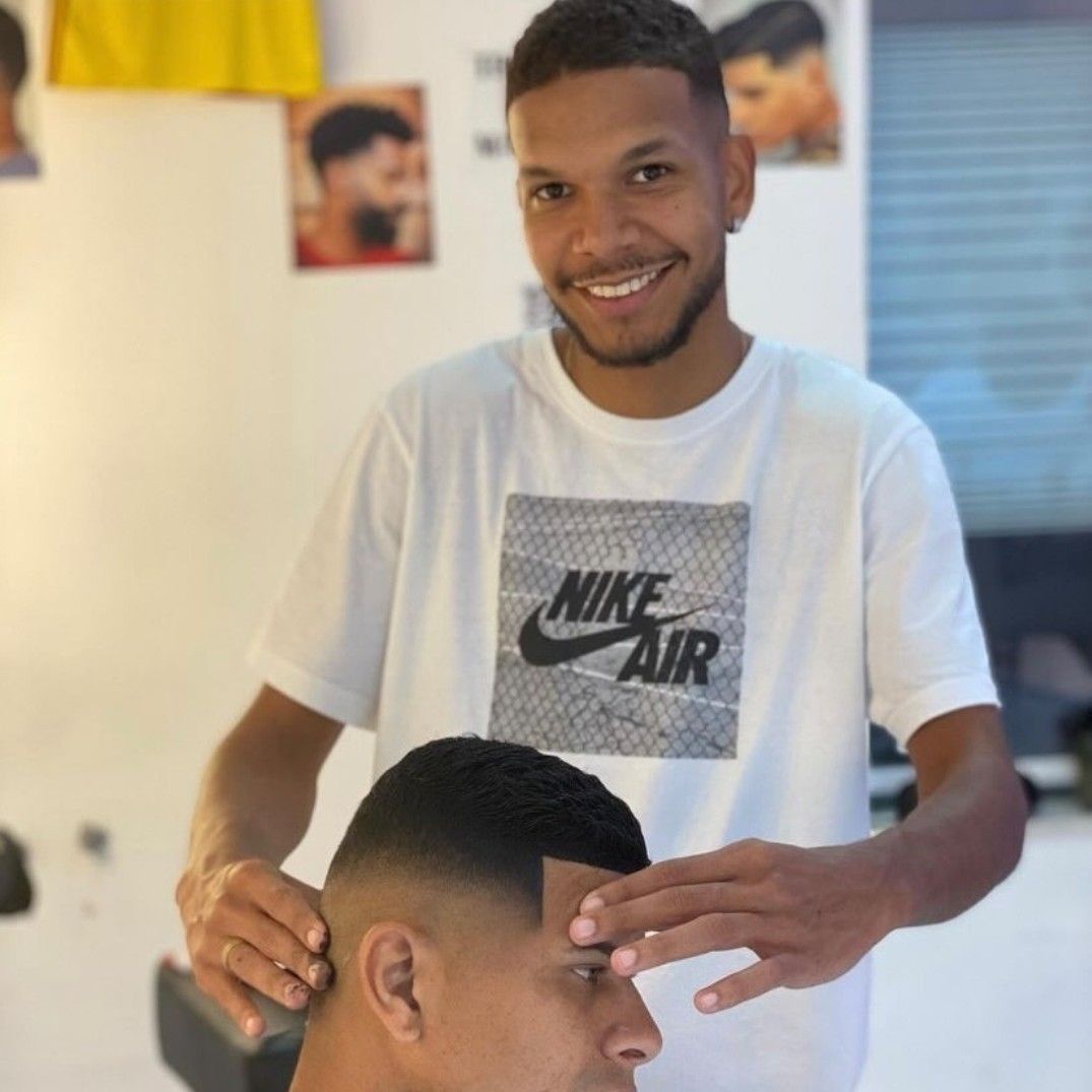 Denner Souza - Mr. Barber Lisboa