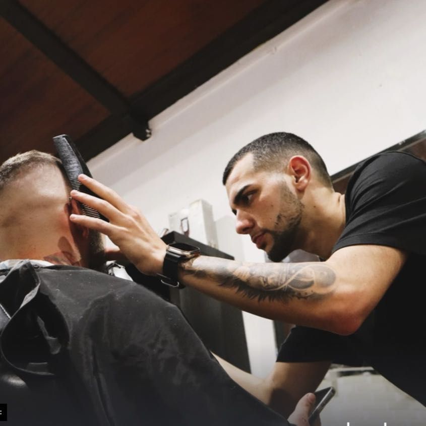 Maycon Oliveira - Maycon Barbershop Premium