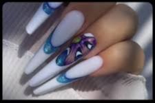 Russian Forms - French & Detailed Nail Art portfolio